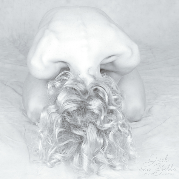 Angelus non alatum